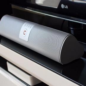 Elegant Design Bluetooth Soundbar S8